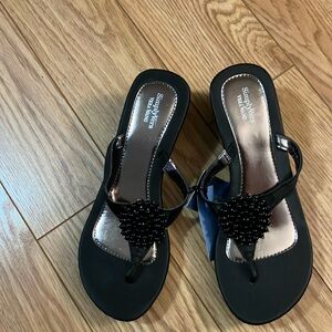 Simply Vera Vera Wang Black Sandals Embellished Sz 10 NWT